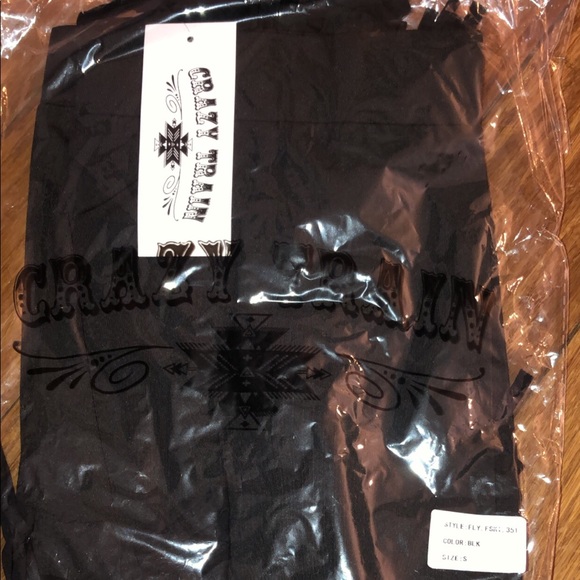 Crazy train on the fly fringe leggings - Picture 4 of 4